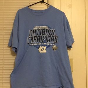 Carolina Tarheels shirt